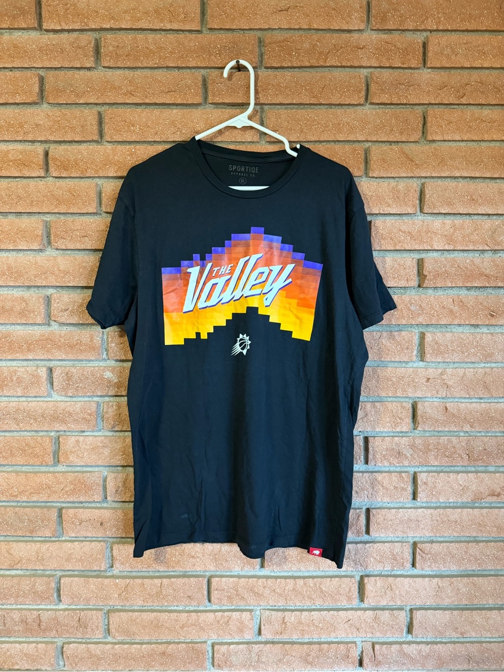 Sportiqe The Valley Graphic Black Short Sleeve Tee